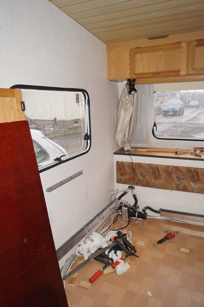 Lunchtid i framändan på våran Burstner 590