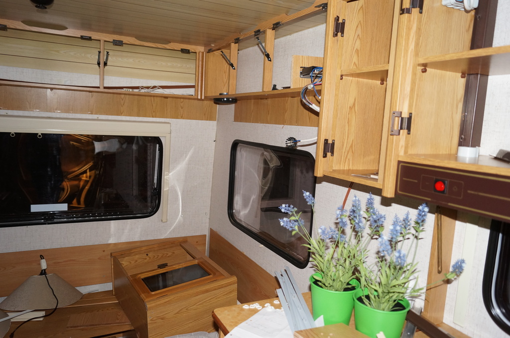 aAlla luckorna demonterade