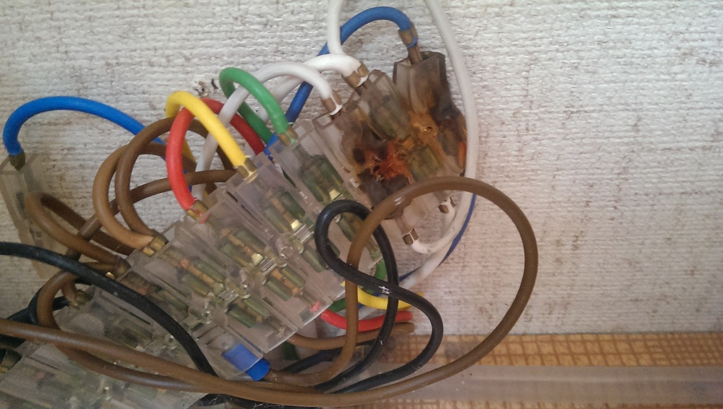 Ytterligare en snygg kabelhärva.